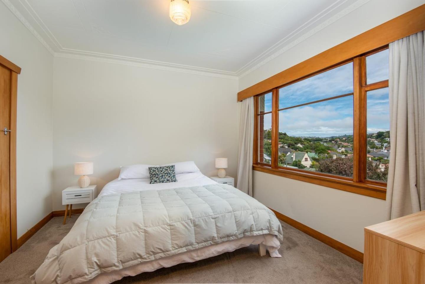 Stunning Family Home In Andersons Bay Dunedin Dış mekan fotoğraf